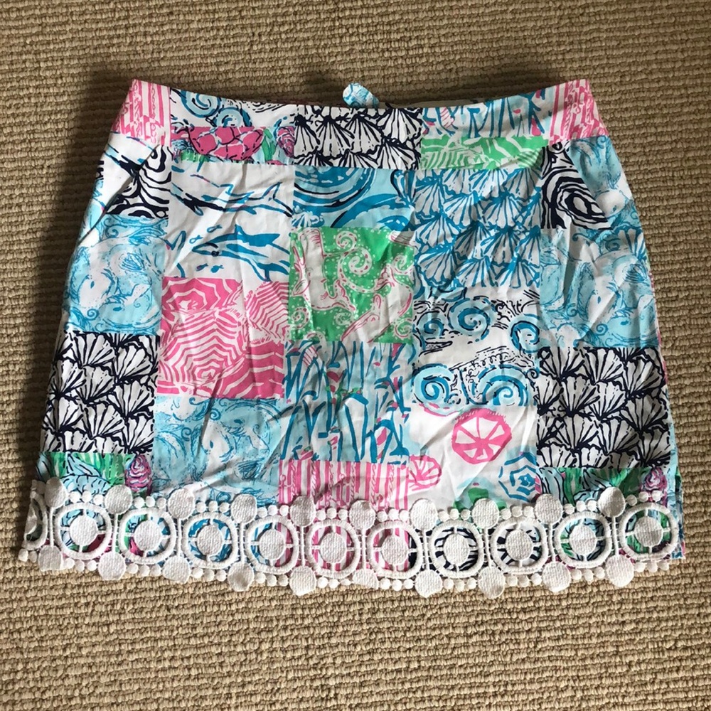 Fitted skirt